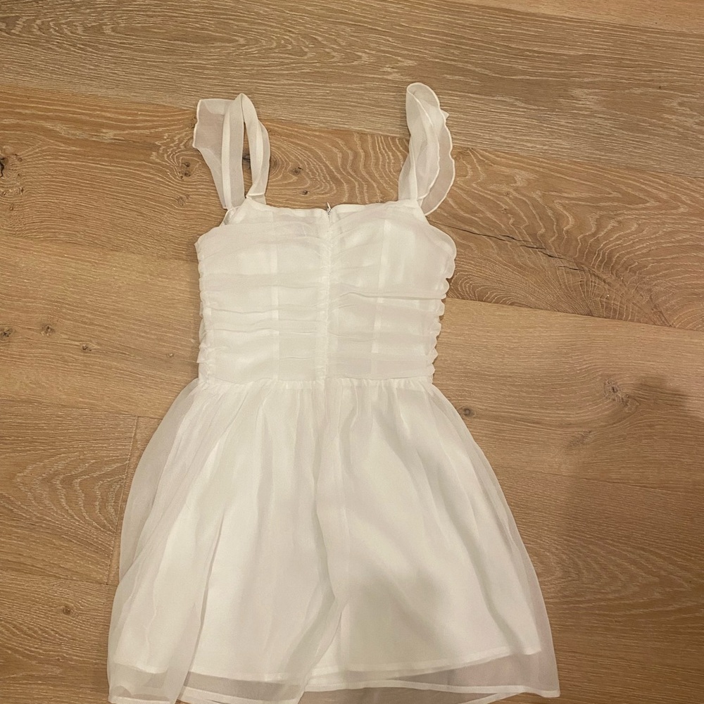 PRINCESS POLLY DRESS - Picture 2 of 4